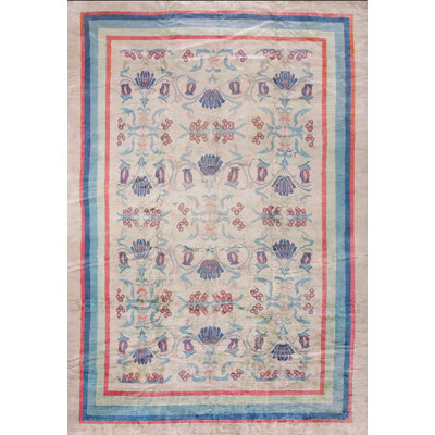 Light Ivory Colour Antique Irish Floral Arts & Crafts Design Donegal Rug
