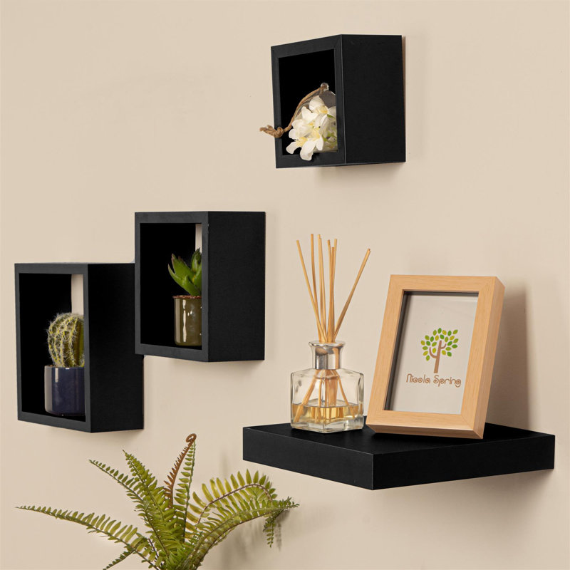 Harbour Housewares - Modern Floating Wall Shelf - 25cm, Black
