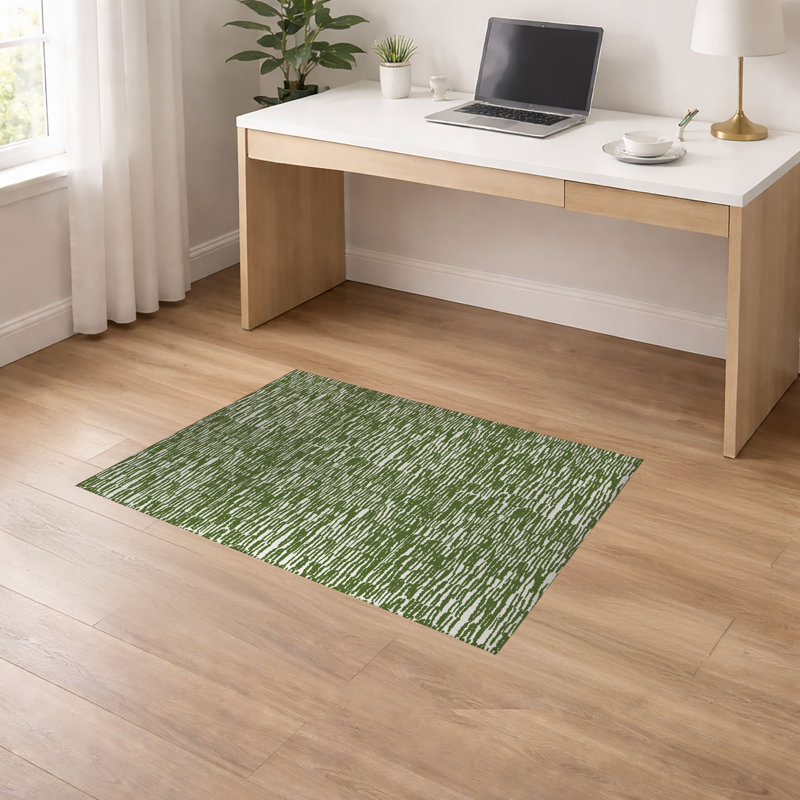 Tapis de bureau Strands, 84" W x 60" D, Olive Green