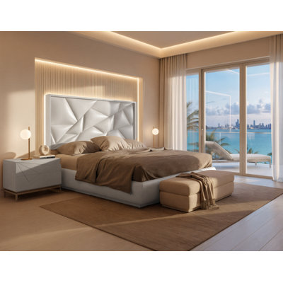 Annalya Upholstered Bed