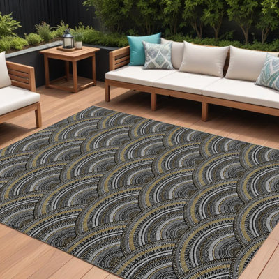 Tapis intérieur / extérieur géométrique noir lavable 8 pi x 10 pi