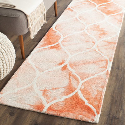 Tapis géométrique orange / ivoire en laine / coton touffeté à la main Coleman