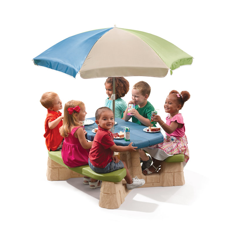 Step2 Picnic Table with Umbrella Aqua