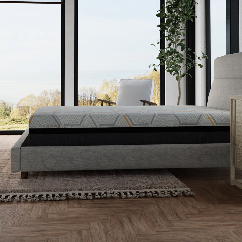King Size 14" Memory Foam Mattress With Copper Gel Cool Feature, Edge Support And Air Ridge Cooling For A Heavenly Sleep