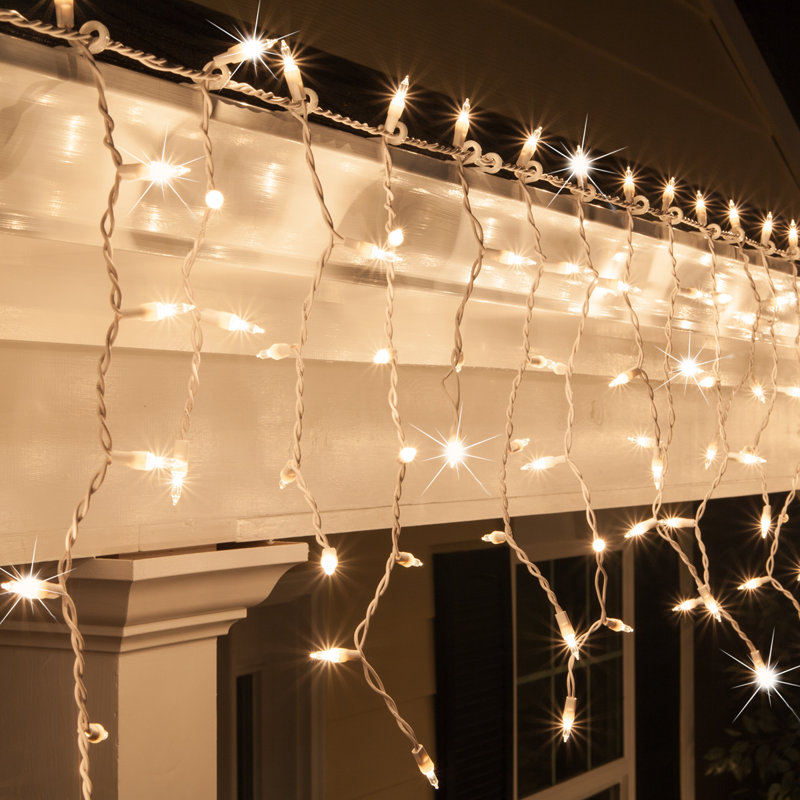 Twinkle Icicle Lights