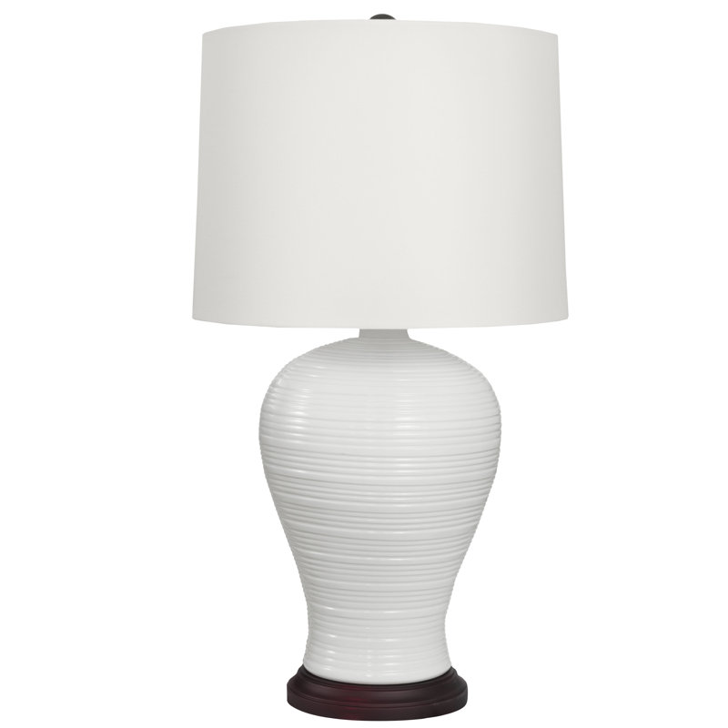 Lampe en porcelaine White Ridge