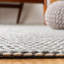 Tapis gris clair / blanc en laine tissé à plat Perry-1785899380
