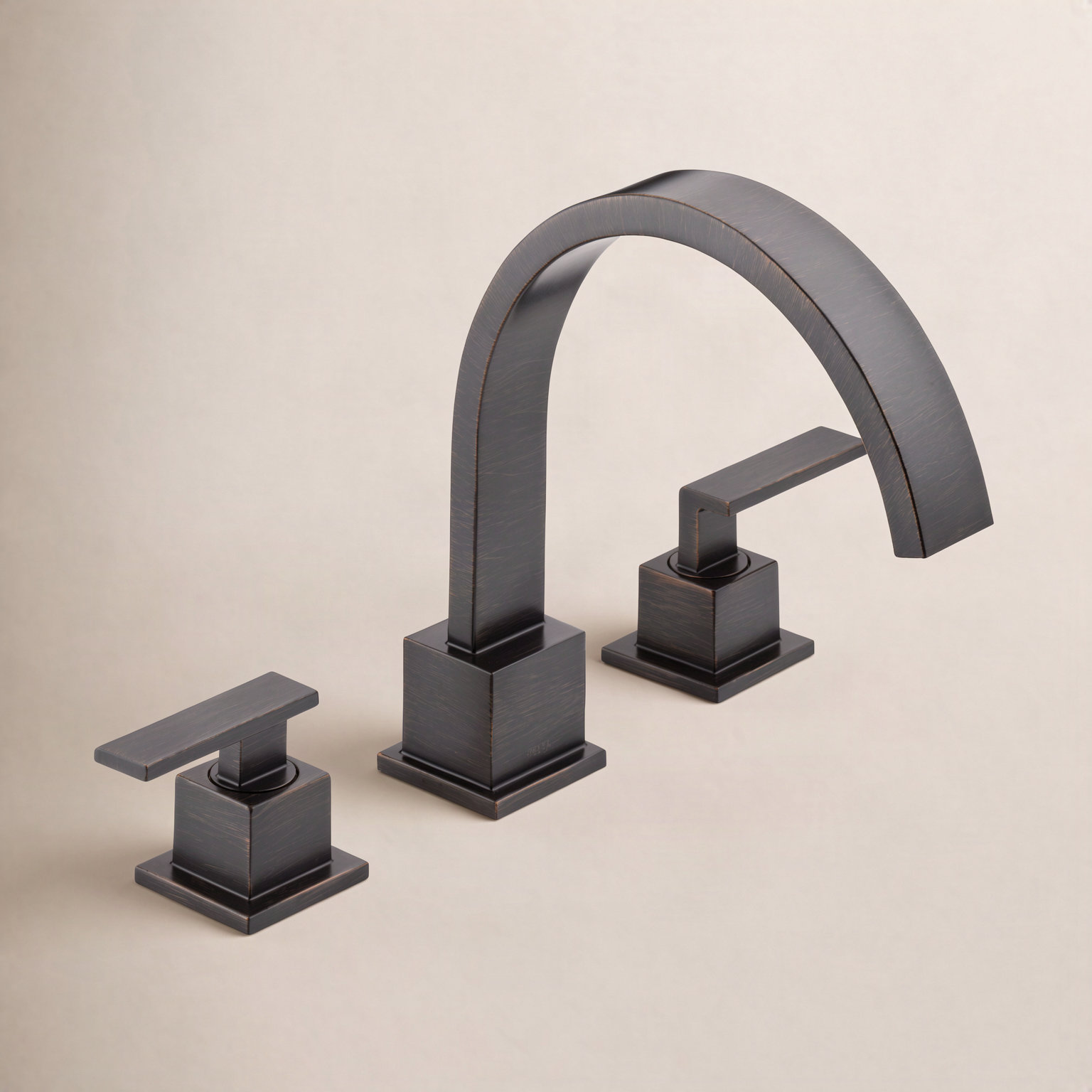 Vero Deck-Mounted Roman Tub Faucet, Venetian Bronze