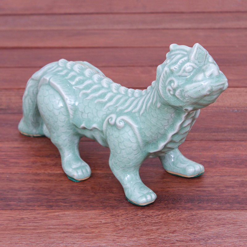 Cossio Figurines & Sculptures