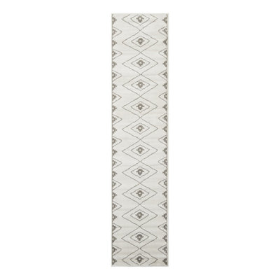 Latitude Run® Vefsna Nikolis Rug Ivory