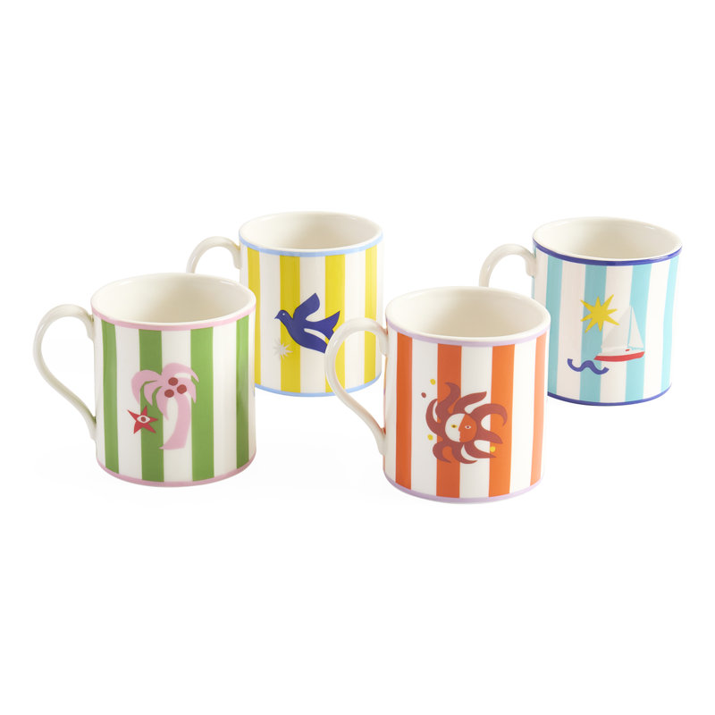 Ensemble de grandes tasses en boîte