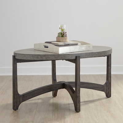 Ensemble de tables de cocktail ovales Fowey avec deux tables de bout