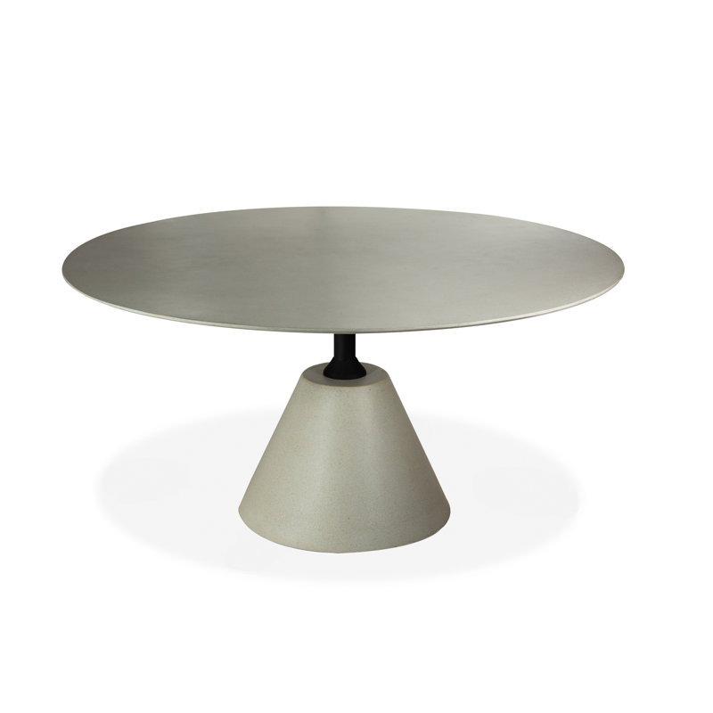 Bayridge Outdoor Round Dining Table, 60" W x 60" L x 30" H