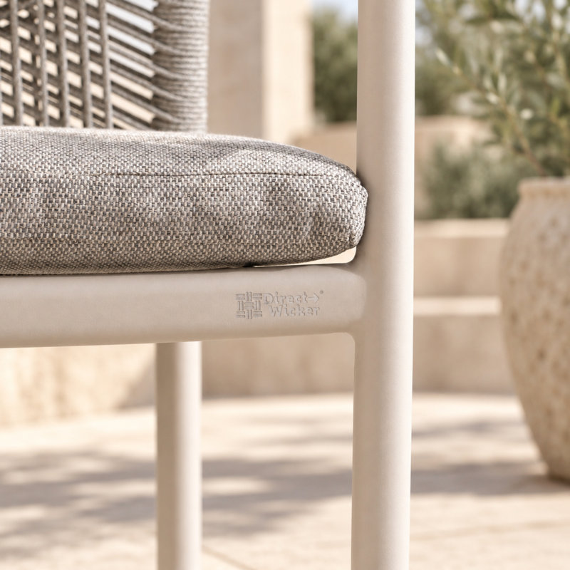 Chaise de patio d'extérieur en aluminium avec coussins (ensemble de 2)
