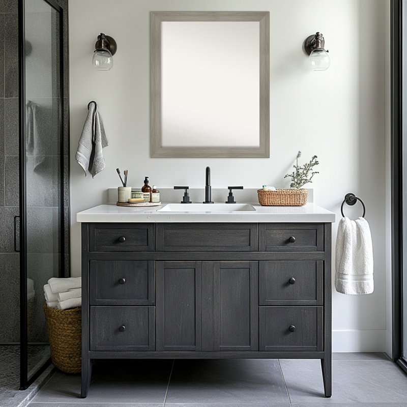 Miroir mural de salle de bain Grand Greywash, 25,75 po x 31,75 po, Gris délavé
