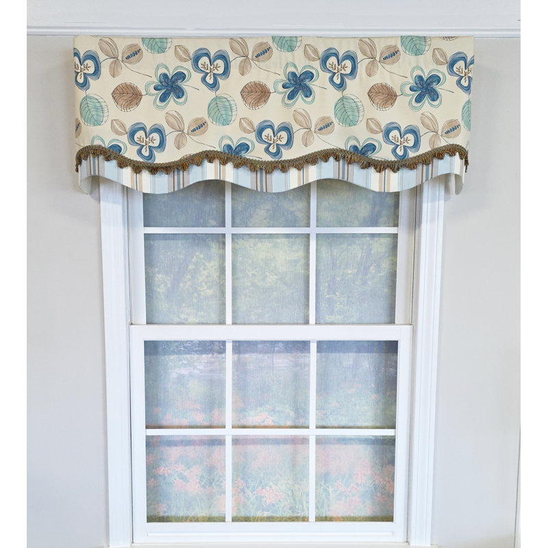 Jolly Glory Valance