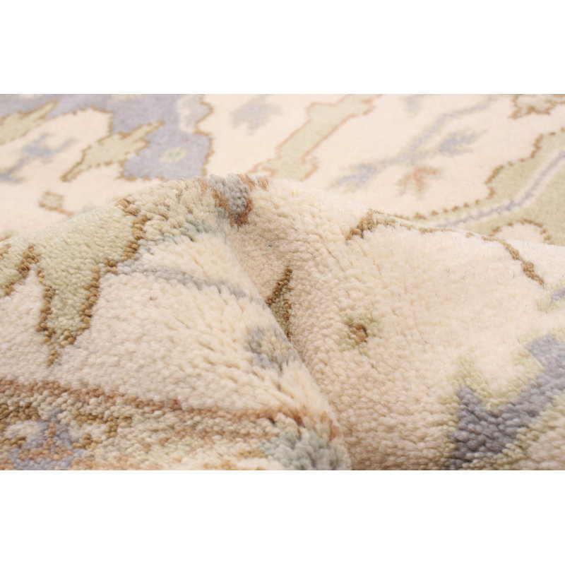 Tapis ivoire unique 4 pi 2 po x 6 pi Nawrocki