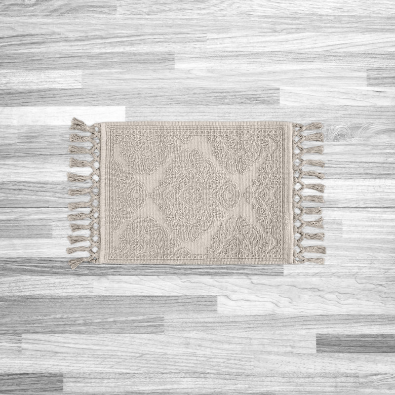 Ricardo 100% Cotton Bath Rug, Light Gray, 17" W x 31" L