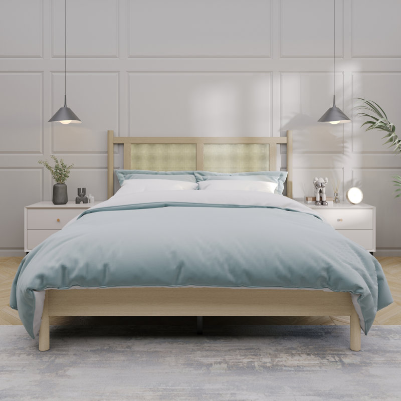 Paitynn Platform Bed, King, Antique Oak
