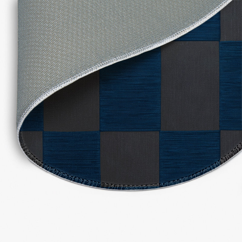 Checkered Green Indoor and Outdoor Area Rug, Round 5'