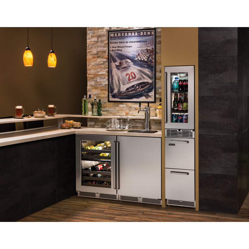 Perlick 23.88'' W Freestanding 144 Cans (12 oz.) 5.2 Cubic Feet Beverage Cooler, Left