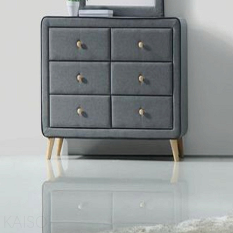 Commode en tissu gris clair