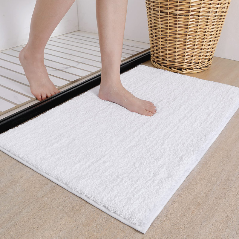Tapis pour salle de bain Flett, Blanc, L 24 po x L 43 po
