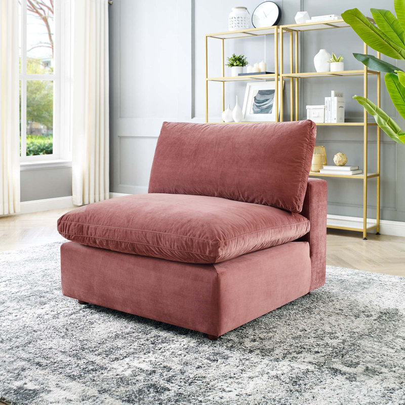 Chaise sans accoudoirs en velours rembourré Commix, Velours vieux rose