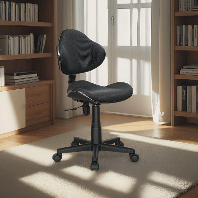 Chaise de bureau pivotante à 360 ° Aldous avec dossier en filet et hauteur réglable, Noir