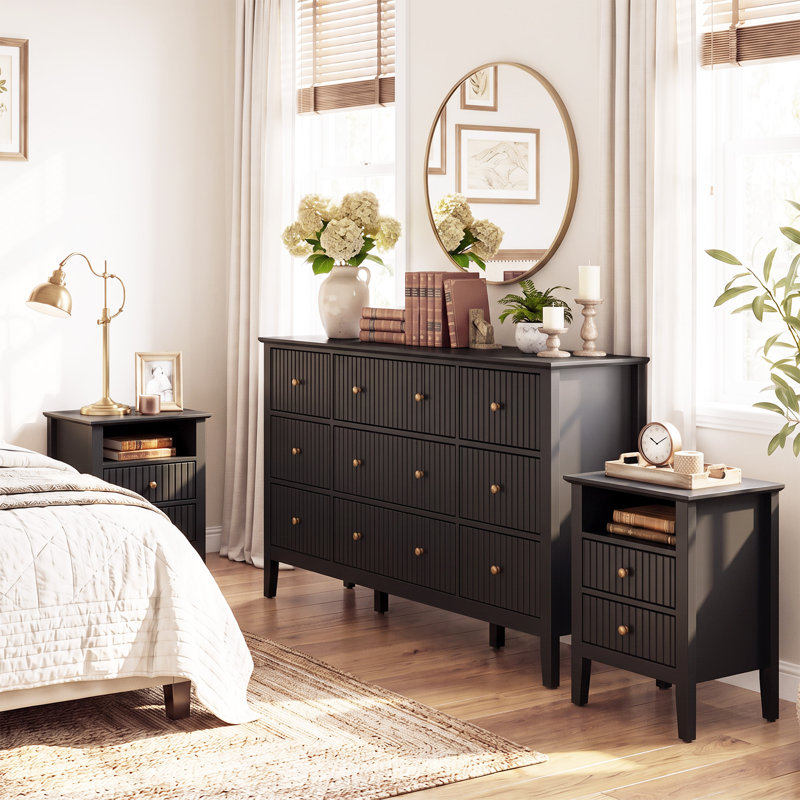 Ensemble de chambre à coucher 3 pièces avec commode 9 tiroirs et deux tables de chevet 2 tiroirs Amberrae, noir, Black