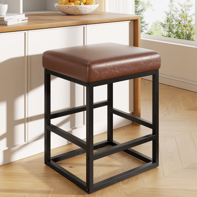 Modern Edge, Cozy Feel: tabourets de bar rembourrés en similicuir pour chaque maison, Marron foncé