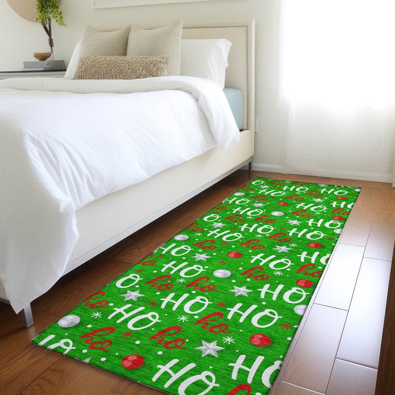 Machine Washable Indoor/Outdoor Snowflake Ho Ho Ho Xhevrie Green Rug, Runner 2'3" x 7'6"