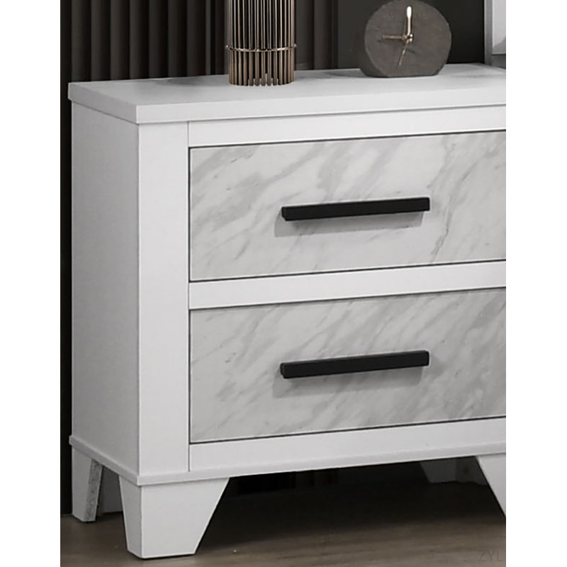 Table de chevet blanche avec poignées noires et barre de chevet