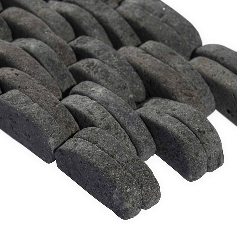 Nature Stacked Pram Gray Pebble Mosaic Tile, Lava Black