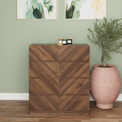 Kascha 77 cm W Chest of Drawers