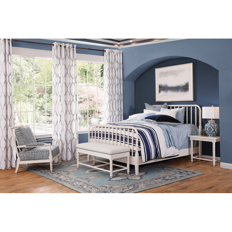 Lind Island Spindle Bed, Twin, Celery