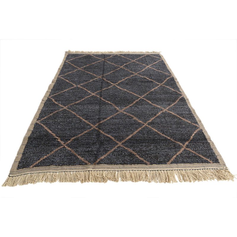 Tapis noir Aabha