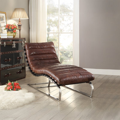 Chaise Qortini