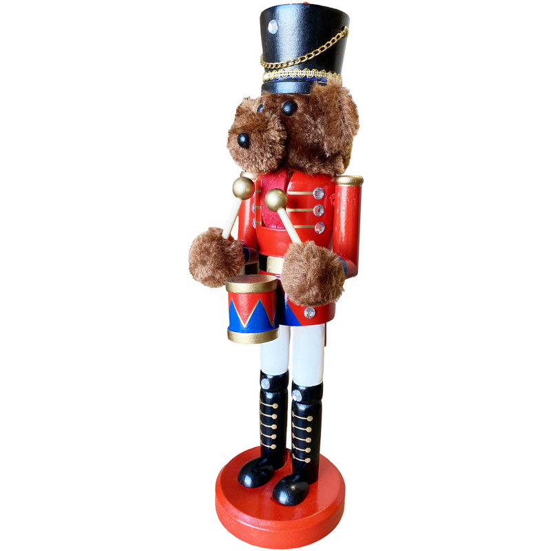 Ours en peluche casse-noisette