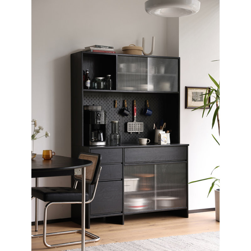 Armoire scandinave simple en chêne