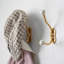 Crochet mural en porcelaine