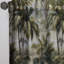 Motif tropical Whispering Palms - rideau en velours tropical - obscurcissant - 1 panneau-107579323
