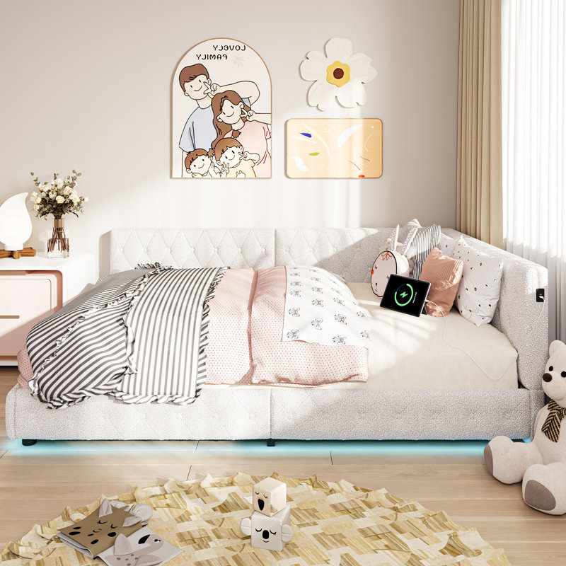 Bed, Double (4'6), White