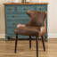Fauteuil demi-tonneau à dossier capitonné avec tête de clou Viking, brun