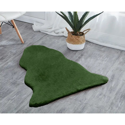Haila Faux Fur Washable Indoor Rug