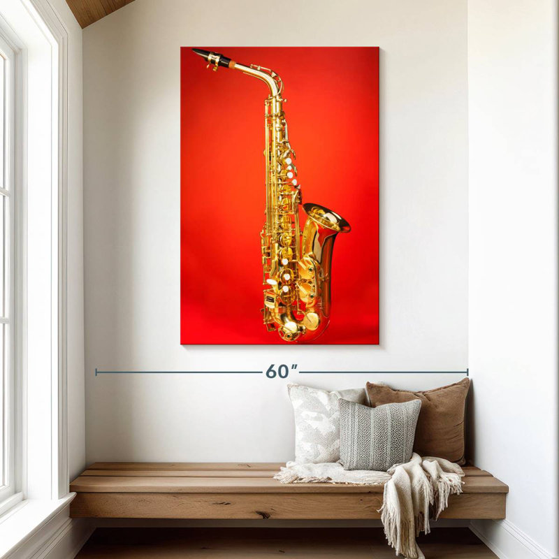 Saxophone sur fond rouge, H 48 po x l 32 po