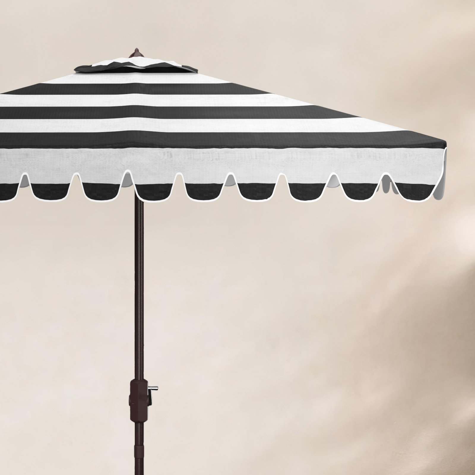 Cali 7.5' Umbrella, Black