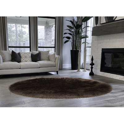 Mar Vista Faux Sheepskin Indoor Rug