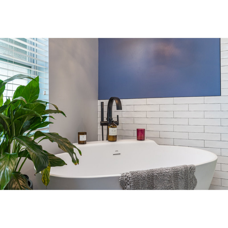 Guthrie 58'' L Air Bathtub, Polished Brass, Matte White