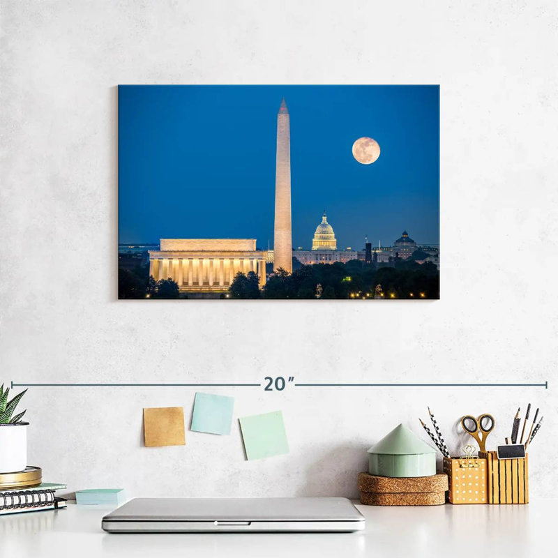 Sireci DC, 8" H x 12" W